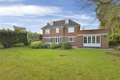 1 Davidge Place, Knotty Green, Beaconsfield, HP9 2SR