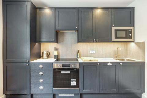 1 bedroom apartment to rent, Chiswick High Road, London, W4