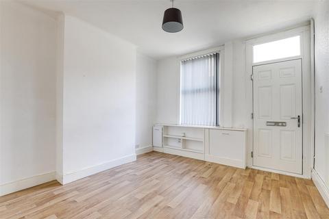 2 bedroom terraced house for sale, Vernon Road, Basford NG6
