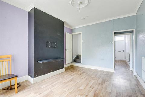 2 bedroom terraced house for sale, Vernon Road, Basford NG6