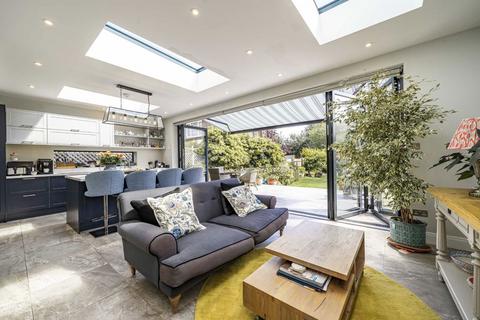 5 bedroom semi-detached house for sale, Jersey Road, Isleworth TW7