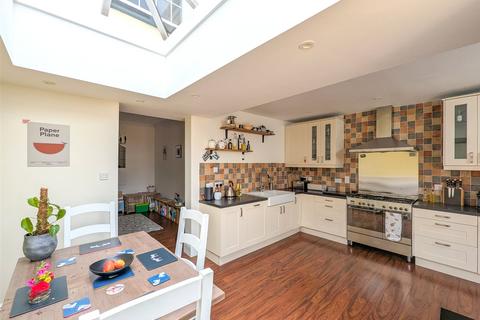 4 bedroom end of terrace house for sale, Mount Hill Road, Bristol BS15