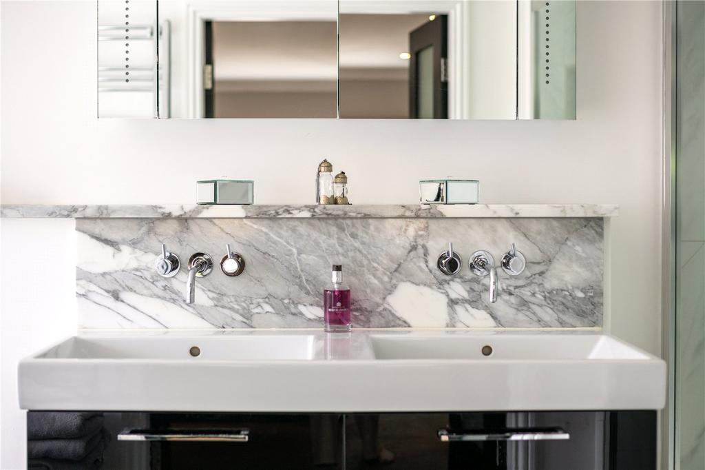 En Suite Feature