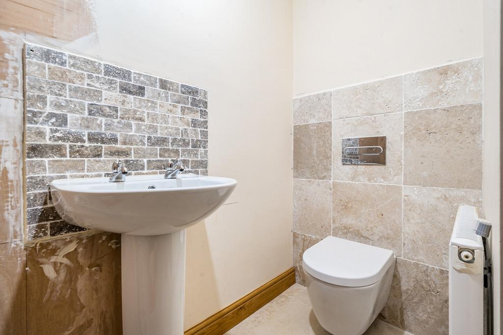 Cloakroom/Shower Room