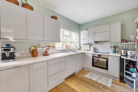 87 Beddington Gardens, Carshalton, SM5 3HL