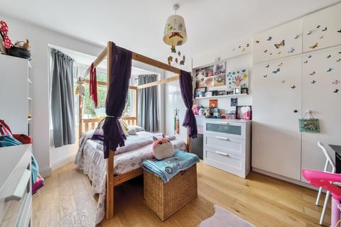 87 Beddington Gardens, Carshalton, SM5 3HL