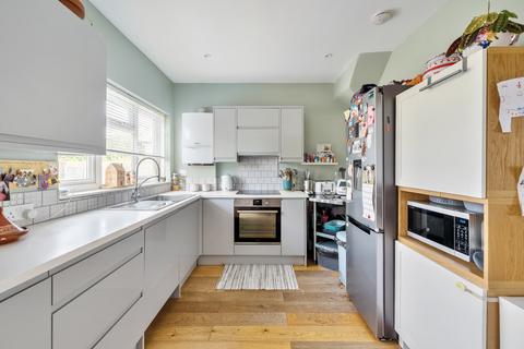 87 Beddington Gardens, Carshalton, SM5 3HL