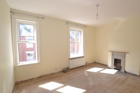 3 bedroom terraced house for sale, Redcross Street, Grantham
