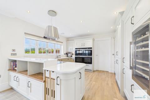 undefined, Nicker Hill, Keyworth, Nottingham