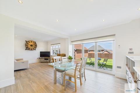 undefined, Nicker Hill, Keyworth, Nottingham
