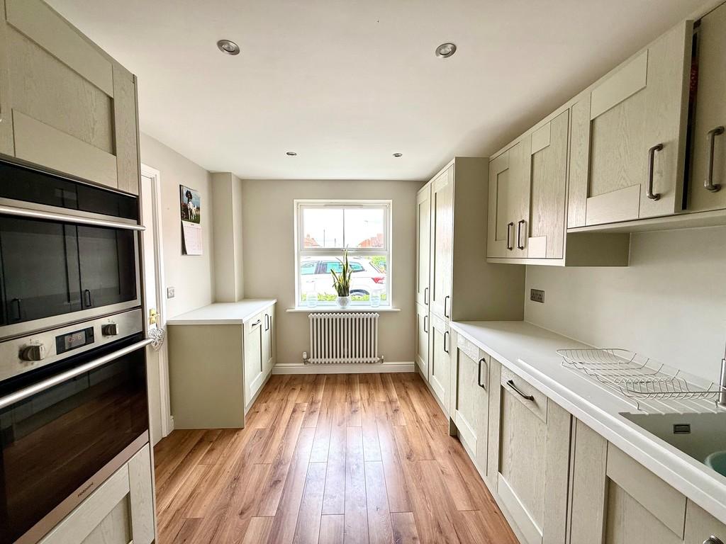 43 king road kitchen 3