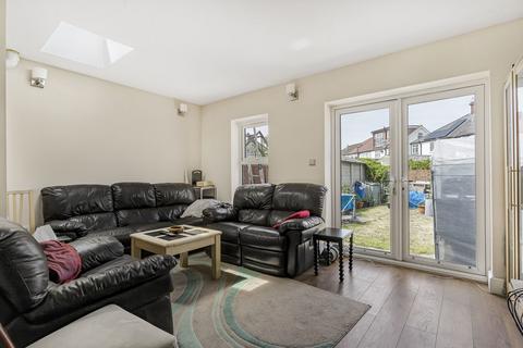 10 Stonecroft Way, Croydon, CR0 3DG