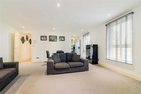 2 bedroom flat for sale, Commercial Road, London E1