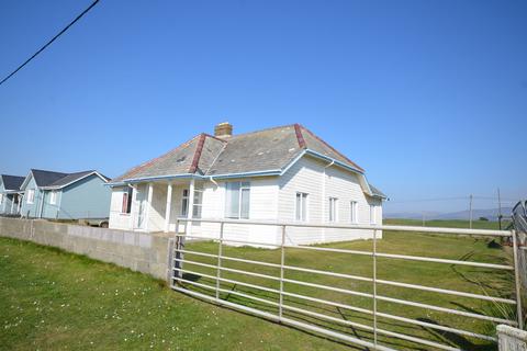 undefined, Ynyslas