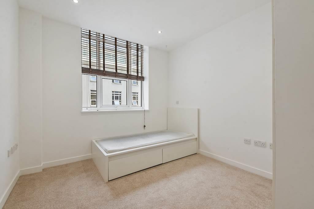 02-ba27 GCWEL - 474 Bromyard House - Bedroom 3 -Ori