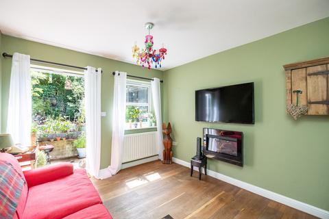 undefined, Leslie Road, Pixham, Dorking