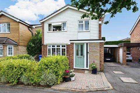 undefined, Globe Farm Lane, Camberley GU17