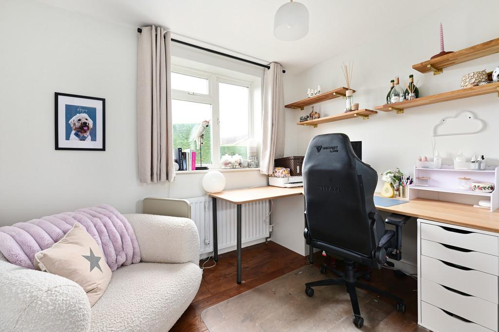 19 Globe Farm Lane (10)