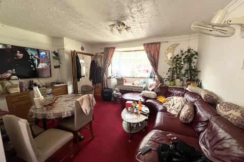 undefined, Minet Drive, Hayes