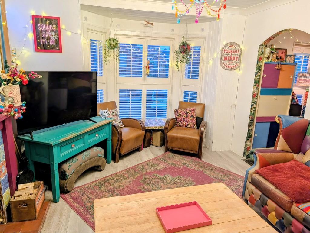 Sitting Room into Bay