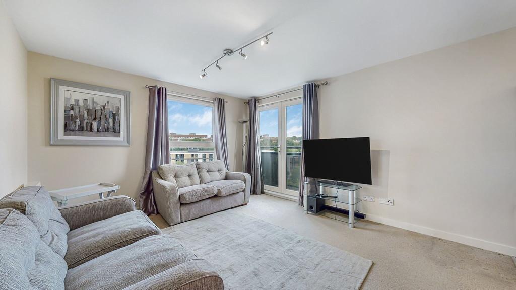 11-web-or-mls-6 Firpark Close Flat 3.4 11