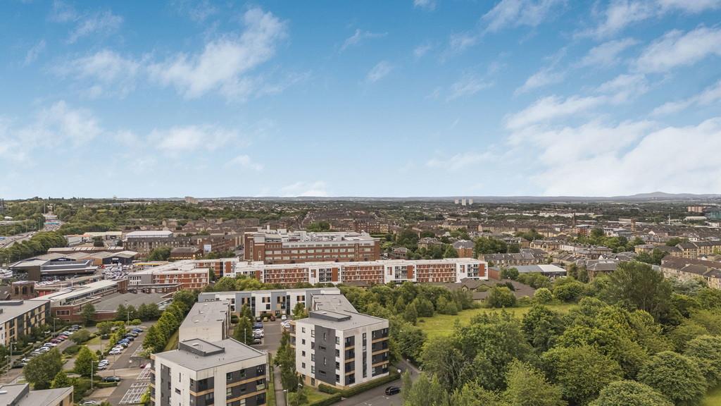 30-web-or-mls-6 Firpark Close Flat 3.4 30