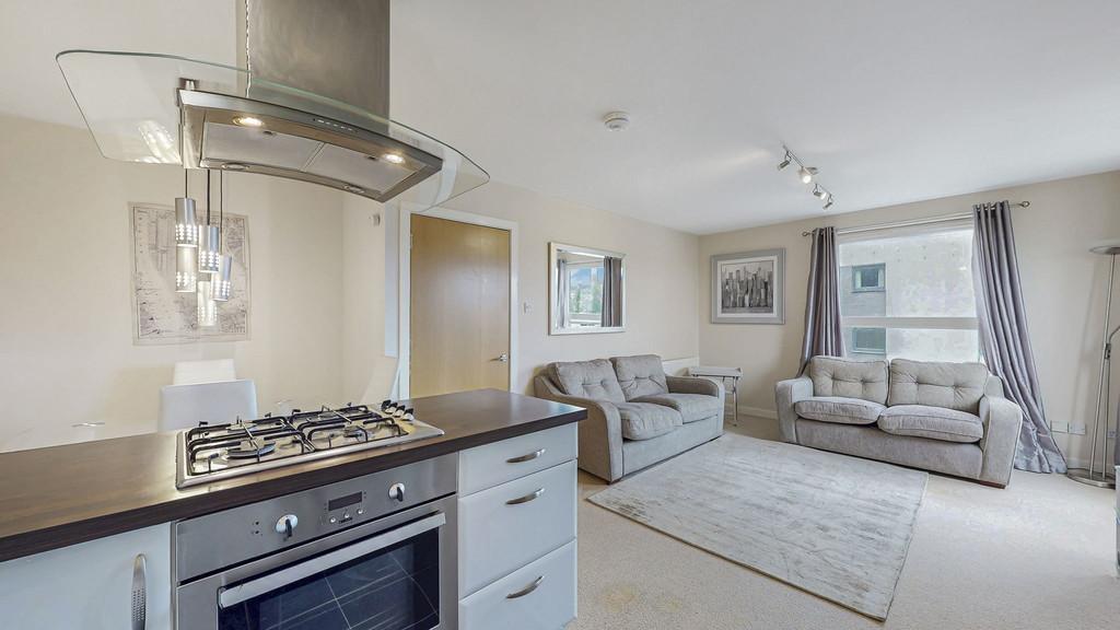 18-web-or-mls-6 Firpark Close Flat 3.4 18