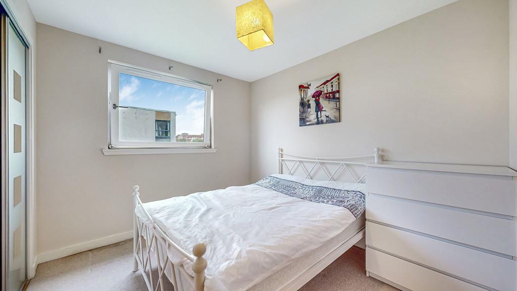 21-web-or-mls-6 Firpark Close Flat 3.4 21