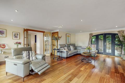 6 bedroom detached house for sale, Lodge Park, Inverclyde PA13