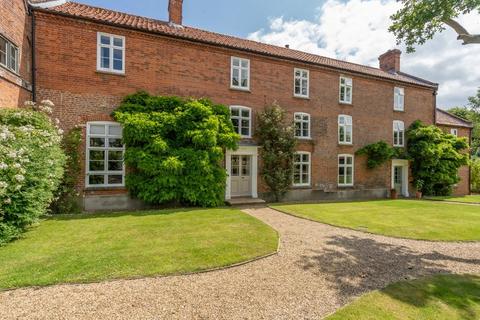 4 bedroom semi-detached house for sale, Crostwight, North Walsham