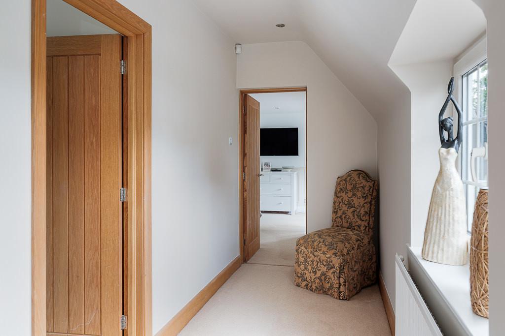 29 bramley road 26
