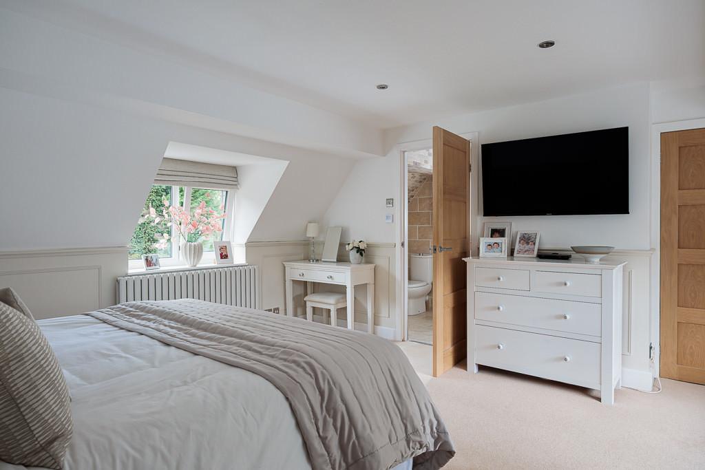 29 bramley road 28