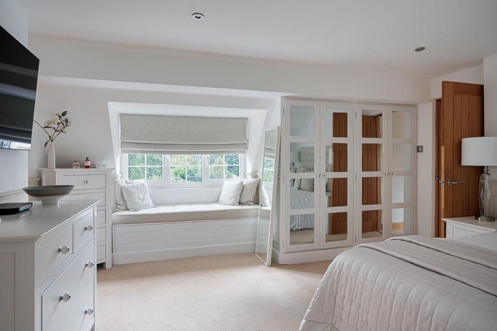29 bramley road 29