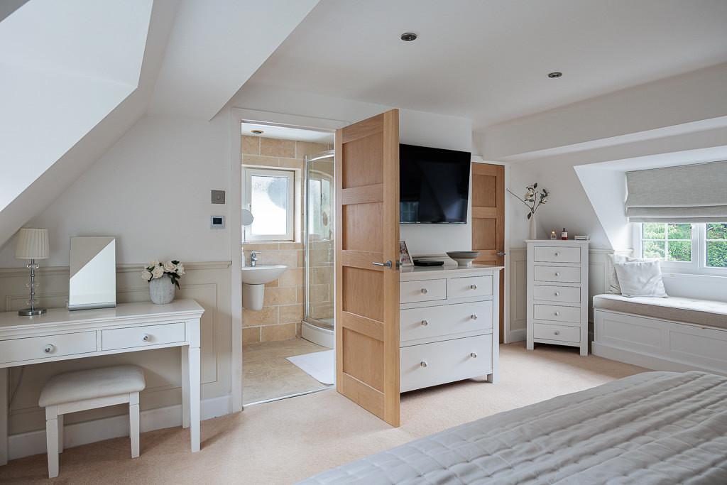 29 bramley road 30