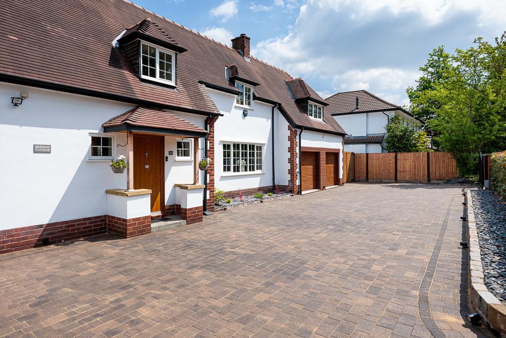 29 bramley road 4