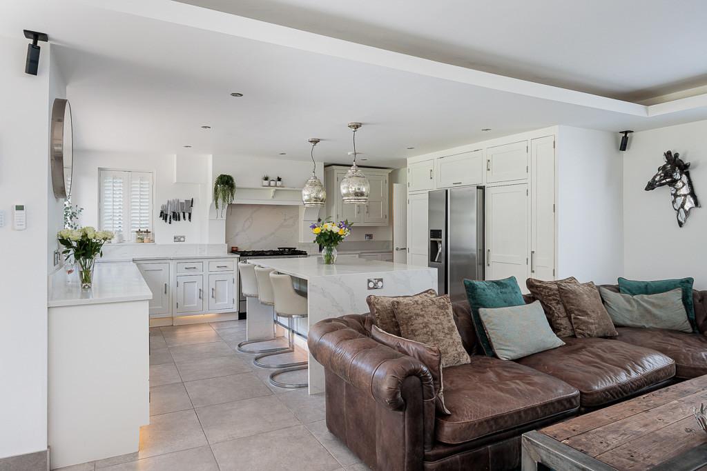 29 bramley road 12