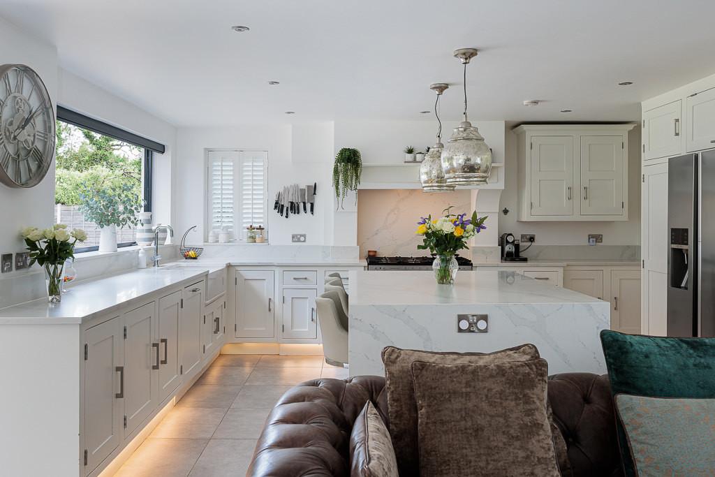 29 bramley road 13