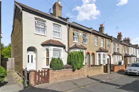 3 bedroom end of terrace house for sale, Strafford Road, Hounslow TW3