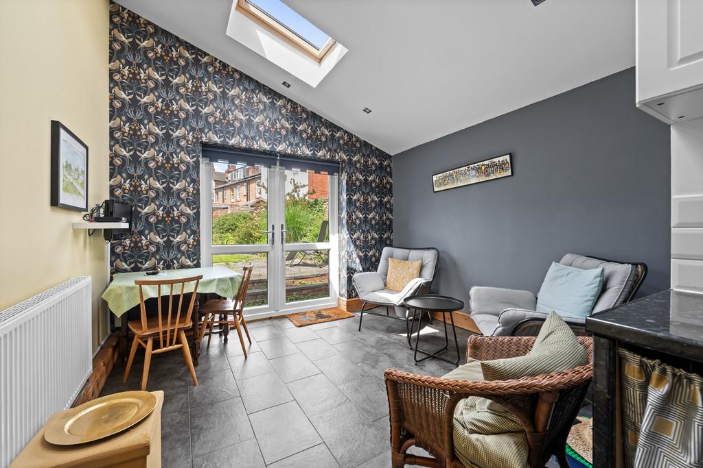 9 Panton Road, CH2 3 HY-11