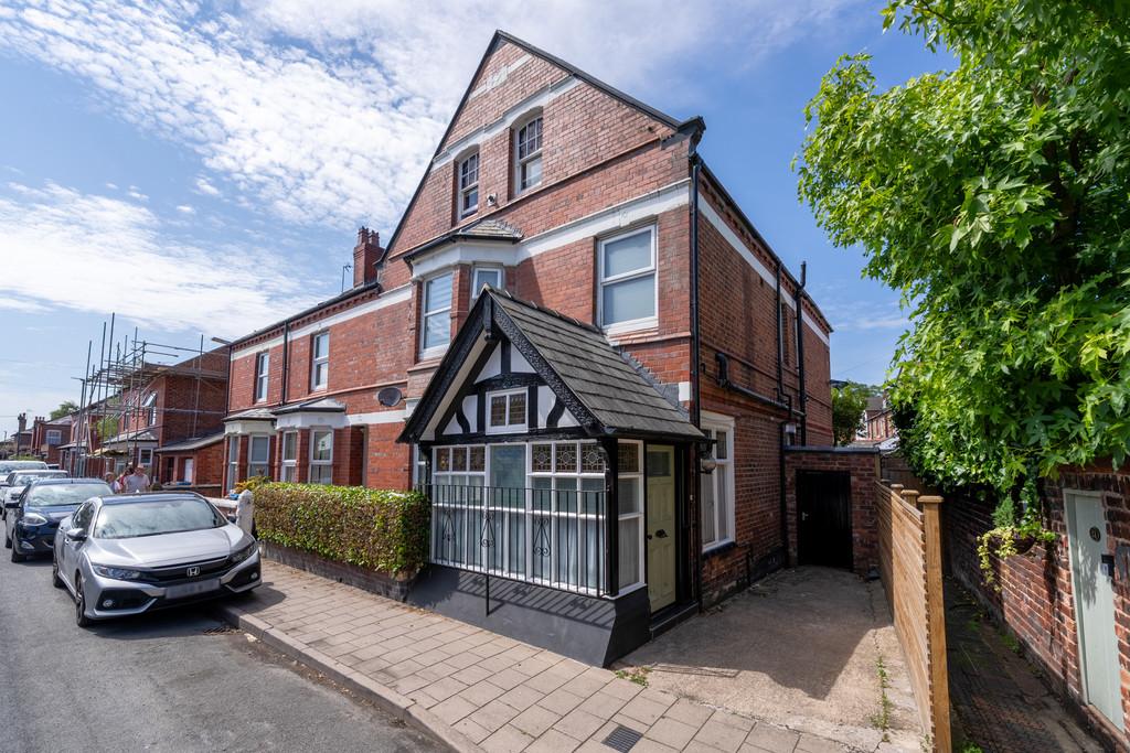 9 Panton Road, CH2 3 HY-3