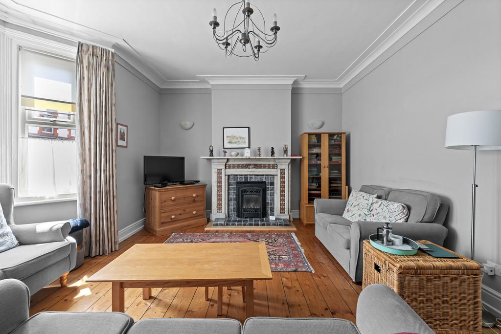 9 Panton Road, CH2 3 HY-5
