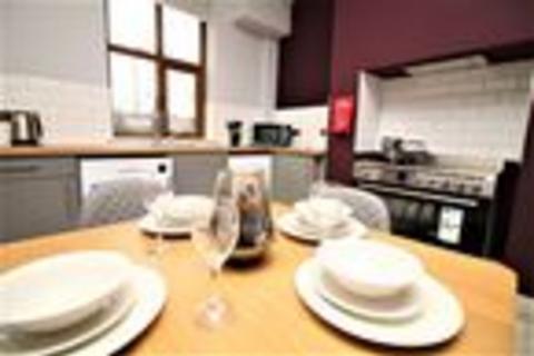 1 bedroom in a house share to rent, Pontefract Road , Barnsley, S71 1EZ