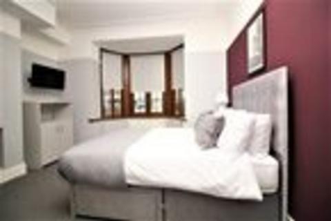 1 bedroom in a house share to rent, Pontefract Road , Barnsley, S71 1EZ