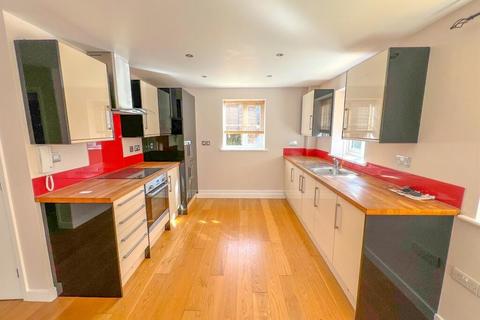 undefined, Gilberts Lane SN6
