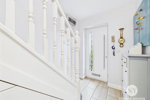40 The Meadows, Darwen, BB3 0PF