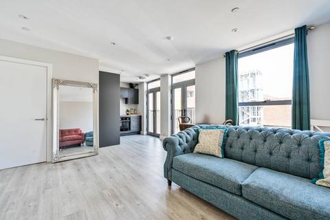 Bishops Hall, Kingston, Kingston Upon Thames, KT1