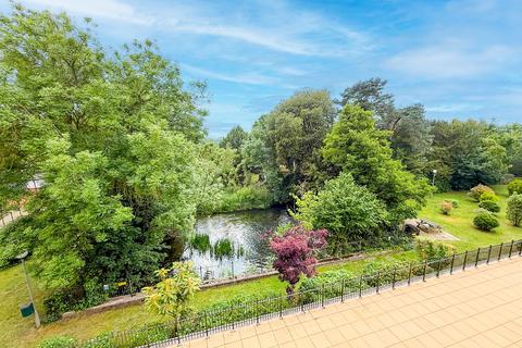 Wraysbury, Berkshire