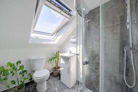 3 bedroom flat for sale, Darfield Road, Brockley, London, SE4