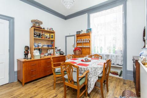 4 bedroom detached house for sale, Prices Avenue, Margate, CT9