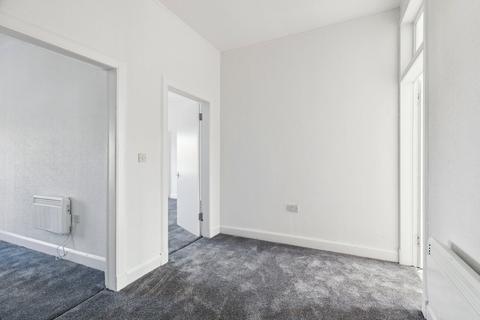 1 bedroom apartment to rent, Ellangowan Road, Glasgow